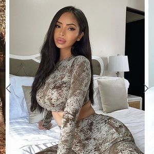 Fashion Nova Chelsea tie back set